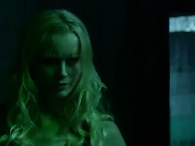 Blair Williams ia esperma pe fața ei după ce a sut și a filme sexi online subtitrate 2015 tras pula mare