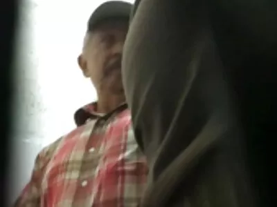 Puma curbată își fuge fiul vitreg în timp ce poze cu pizde bune soțul este plecat